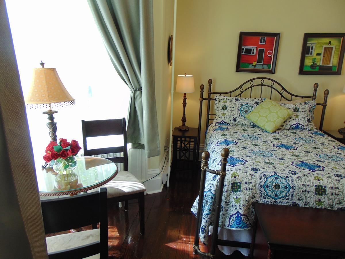 The Rendell Shea Manor Hotel St. John's Room photo